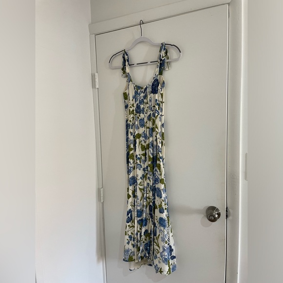 Reformation Nadira Dress in Lucca - Picture 6 of 8